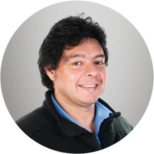 Dr. Juan Andrés Jarufe Troncoso